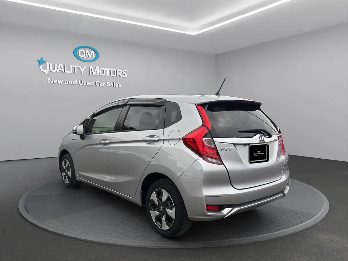 2019 HONDA FIT HYBRID (S112) - Image 4