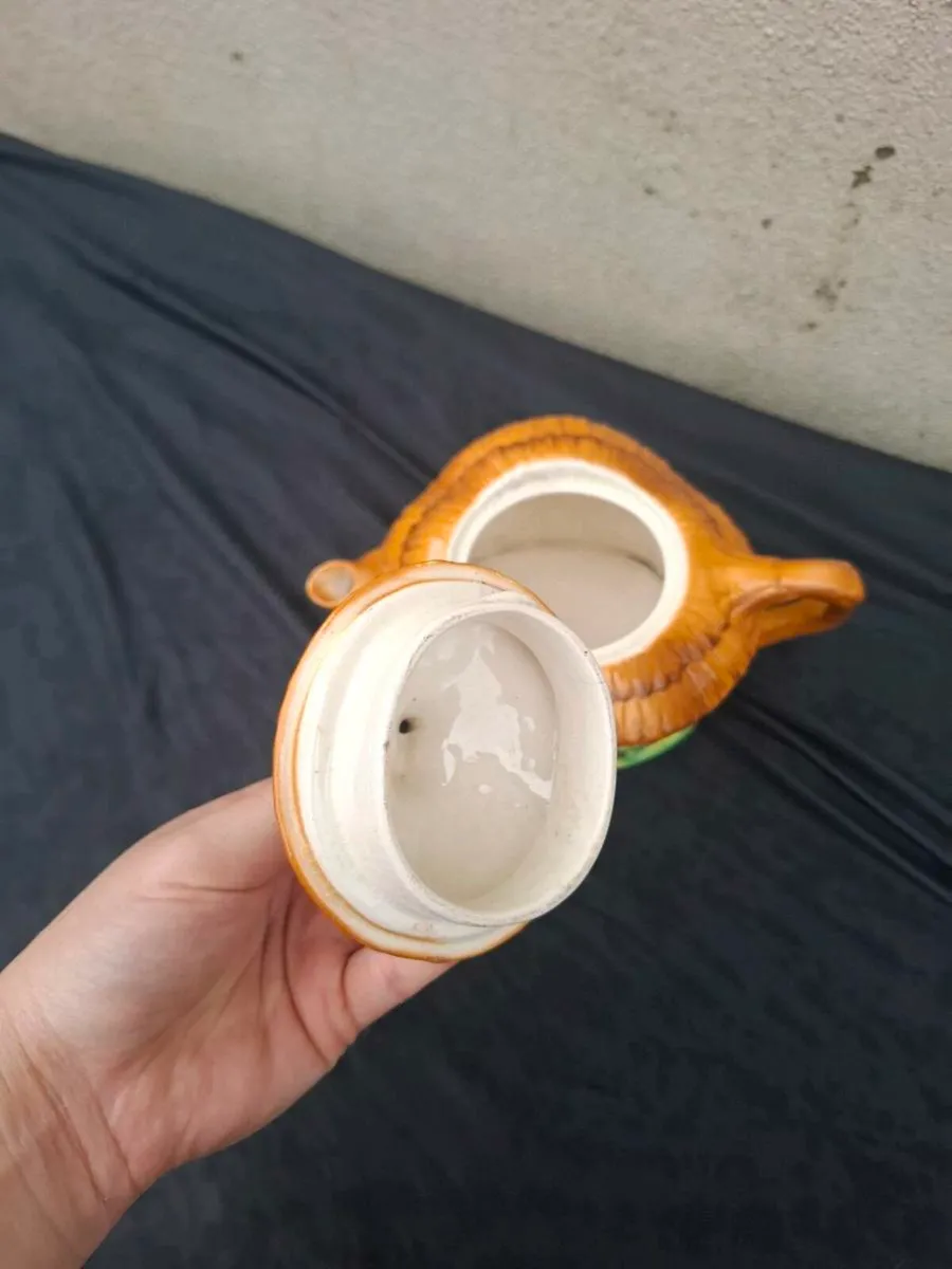 Burlington house tea pot postage possible - Image 2