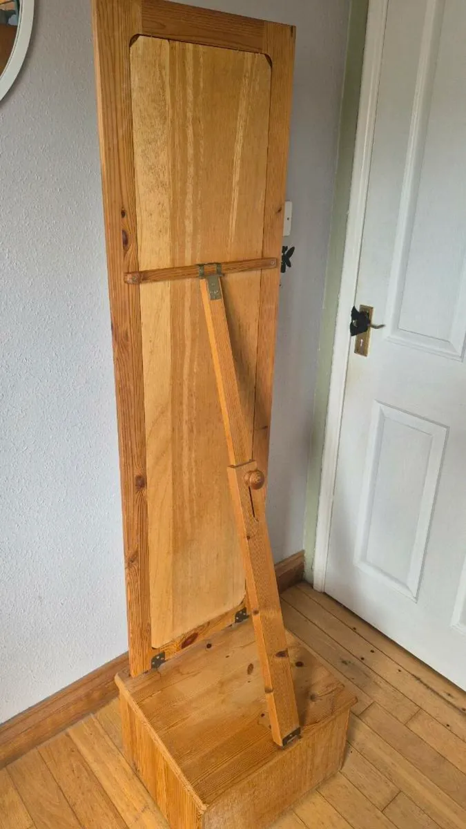 Free standing mirror with drawer - Image 3