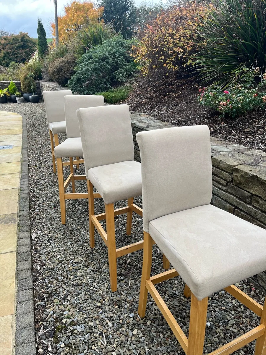 Bar stools - Image 1