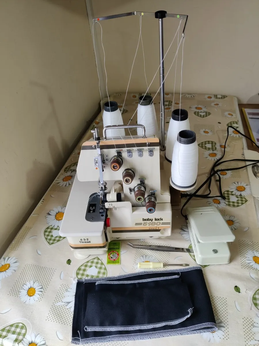 JUKI BabyLock Serger Overlock machine - Image 1