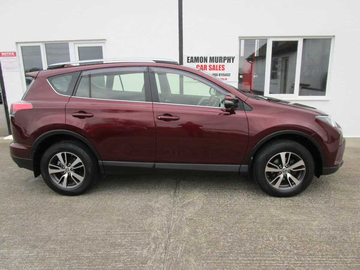 Toyota RAV4 2017 - Image 4