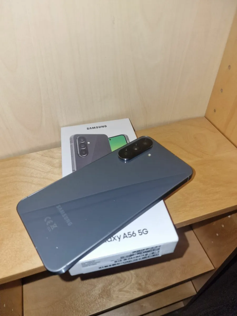 Cell phone - Image 4