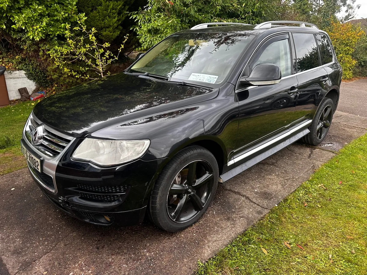 Volkswagen Touareg 3.0L V6 - Image 2