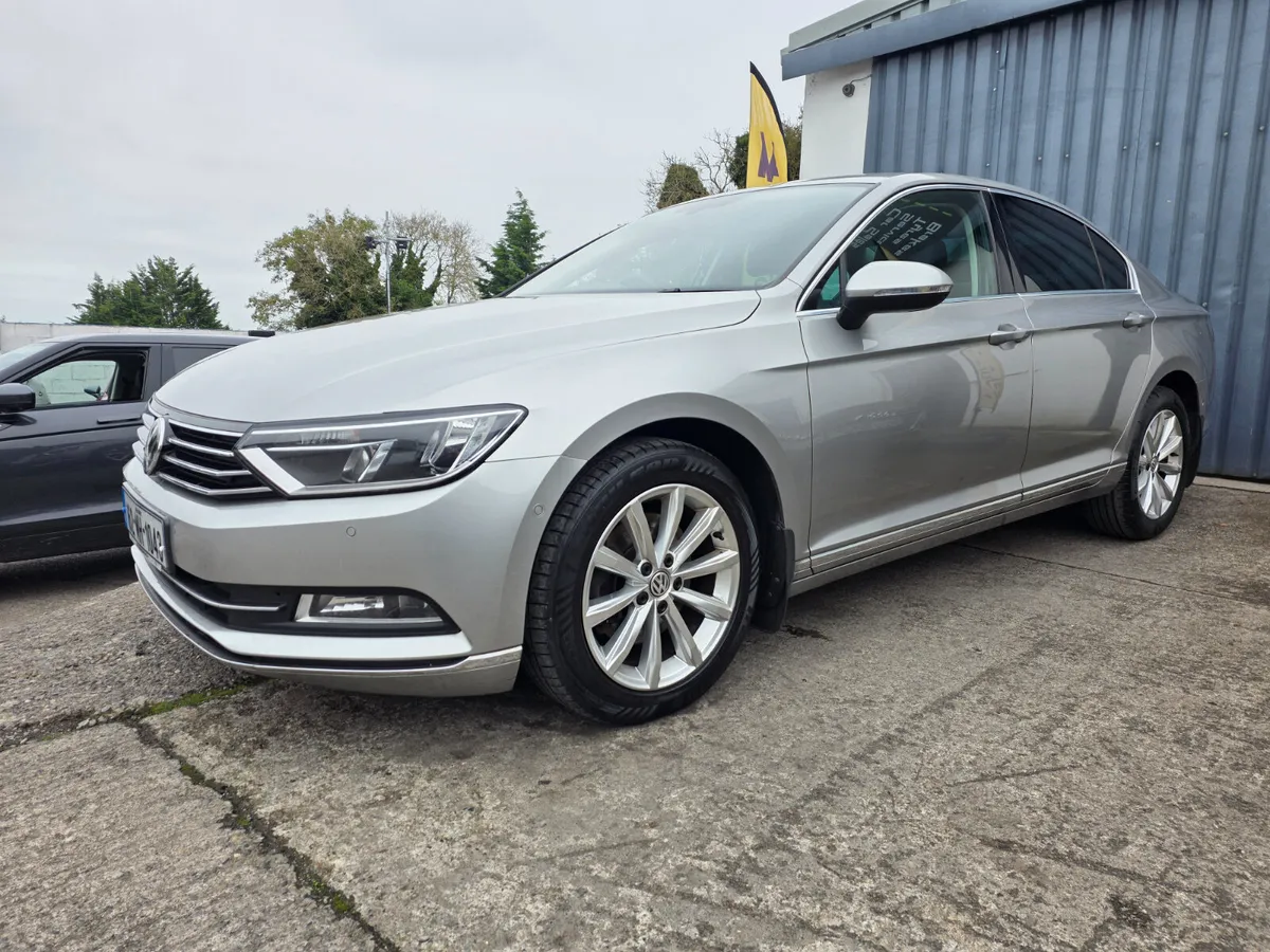 2016 VW PASSAT * HIGHLINE * LOW MILES - Image 3