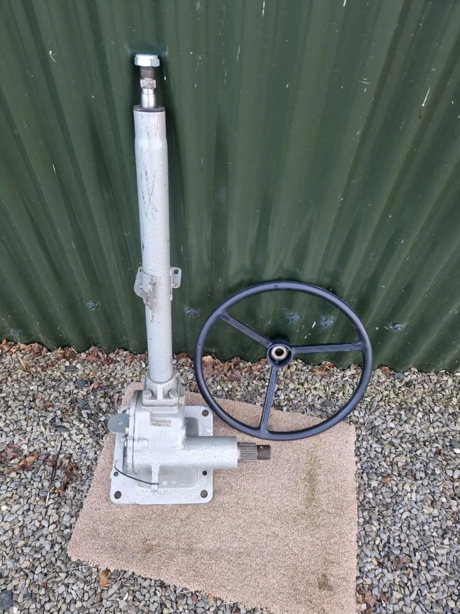 Steering box Ford / New Holland - Image 1