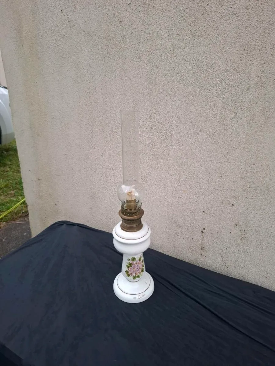 Ceramic oil lamp postage possible - Image 1