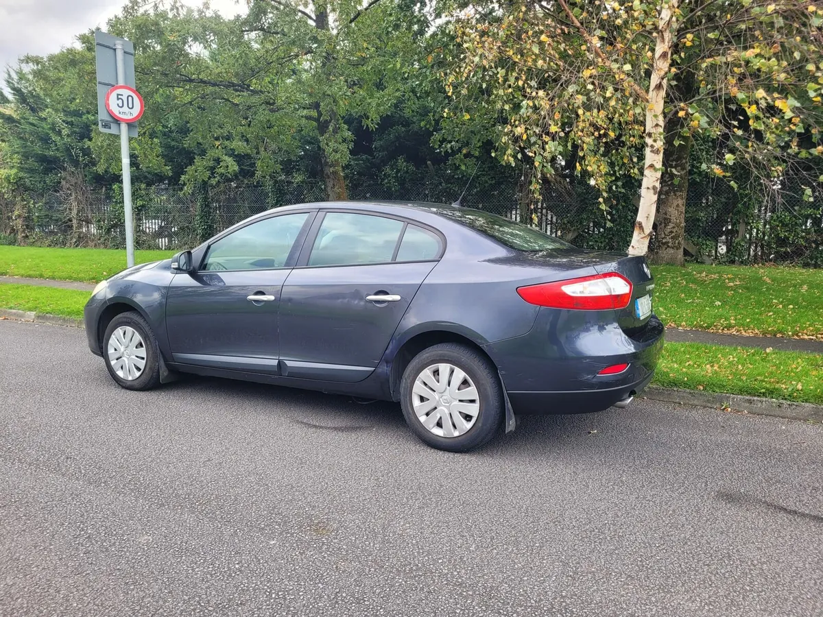 CLEAN 2012 RENAULT FLUENCE NEW NCT 8/26. - Image 2