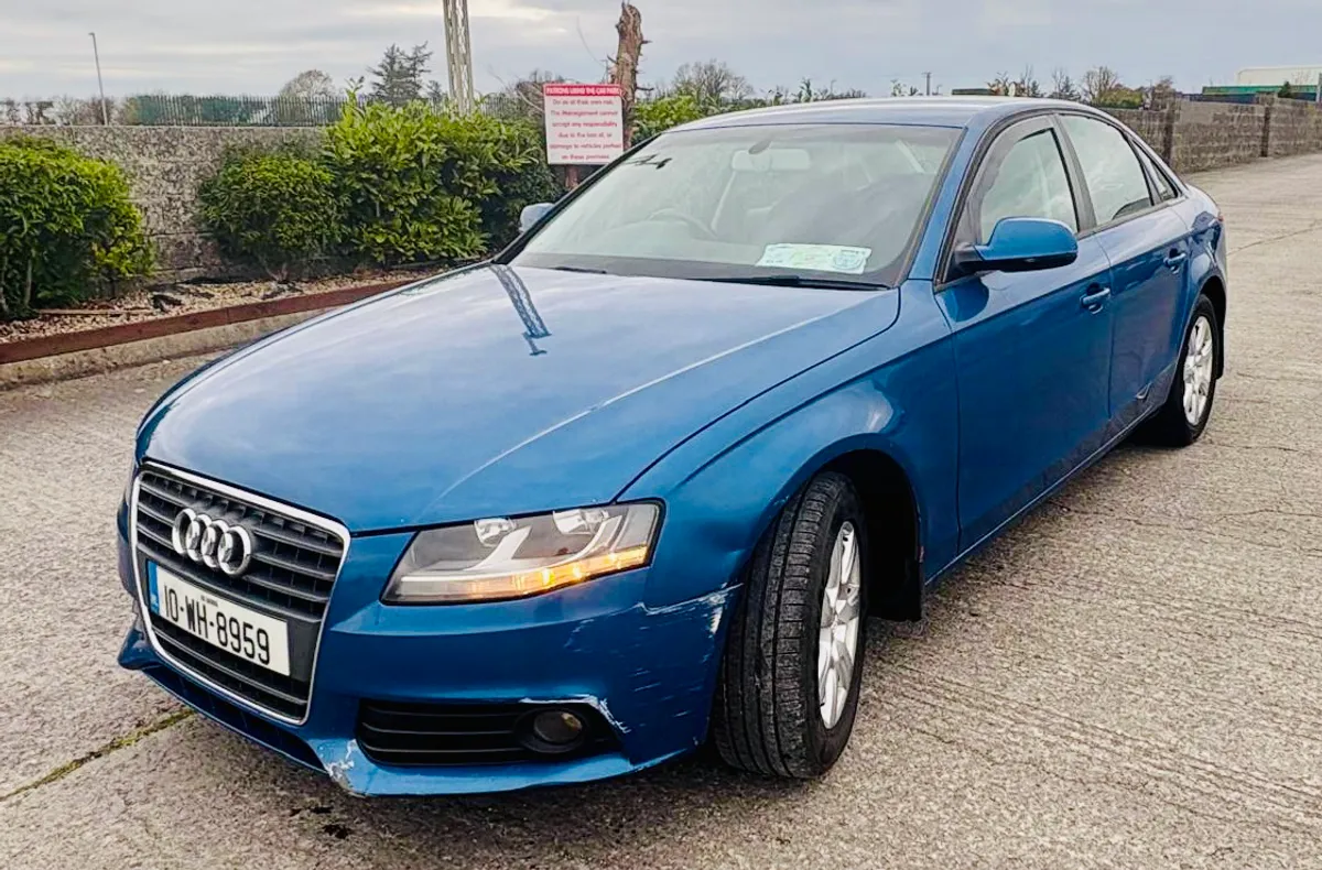 2010 AUDI A4 2.0L TDI - Image 3