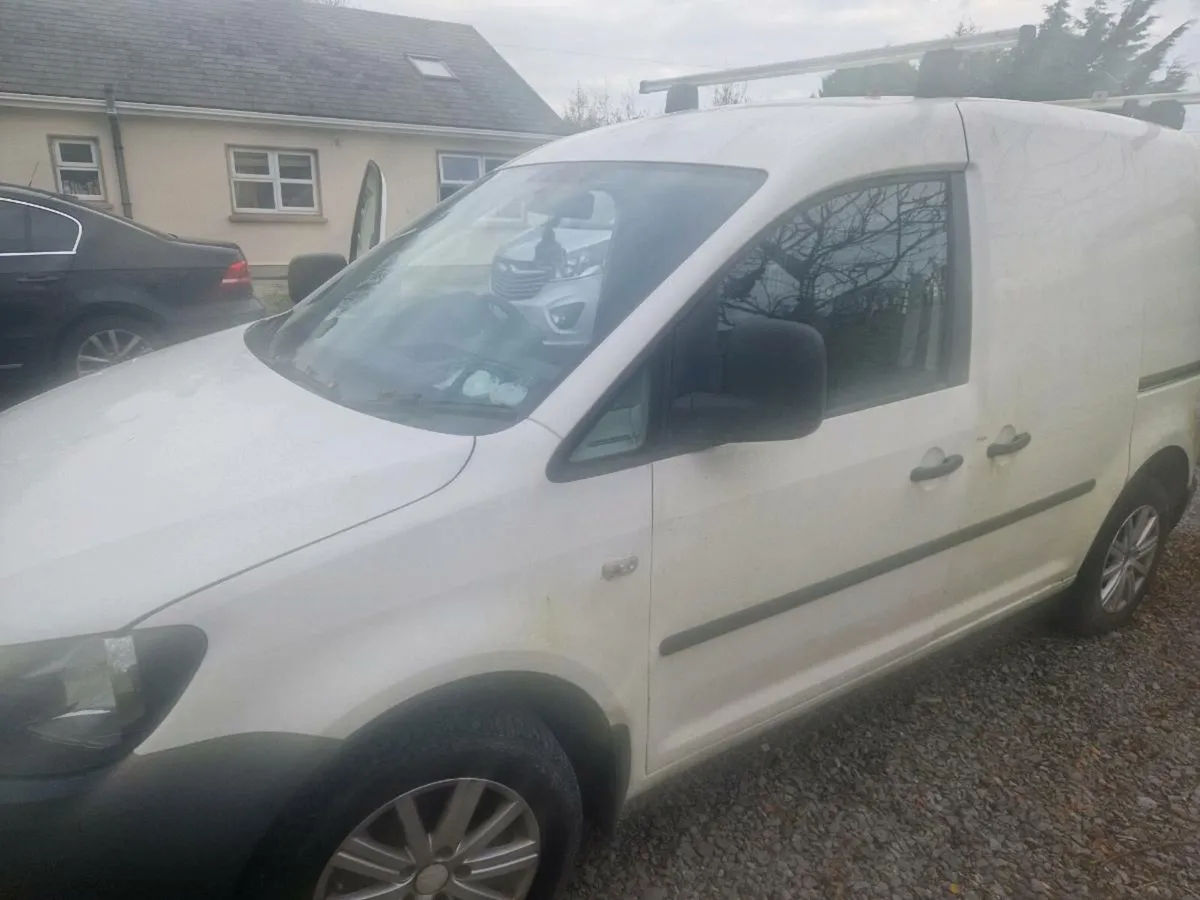 Vw Caddy 2012 - Image 1