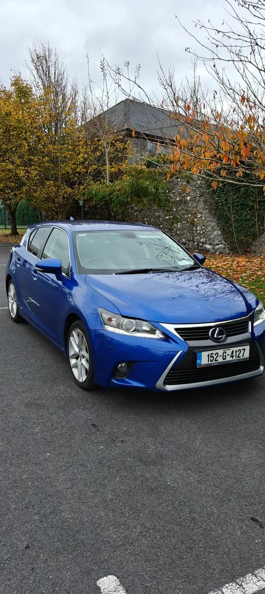 Lexus CT 2015 Advance - Image 1