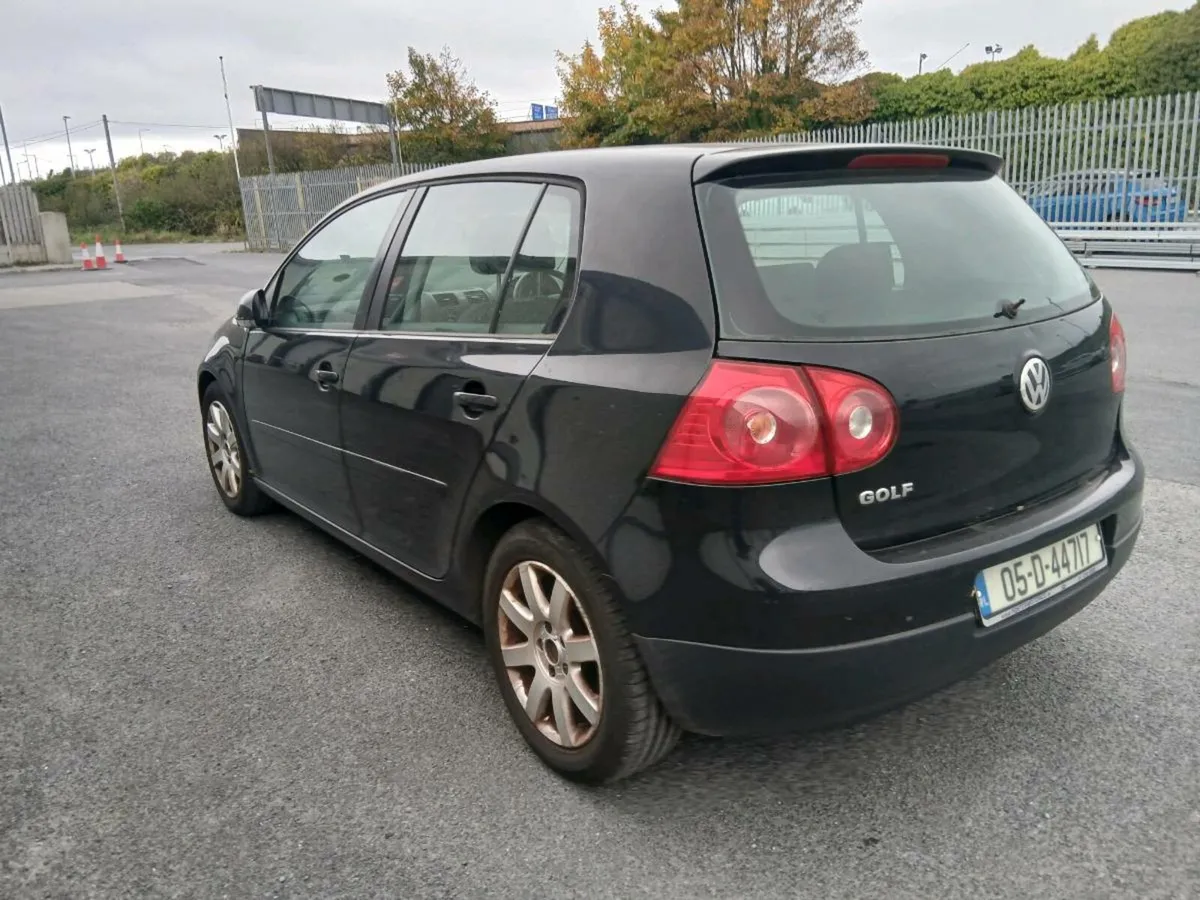 2005 VOLKSWAGEN GOLF 1.4 PETROL - Image 3