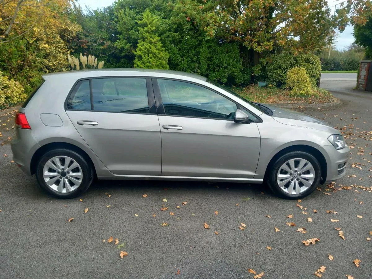 VW Golf 110HP 1.2TSI ComfortLine 6Speed Bluemotion - Image 3