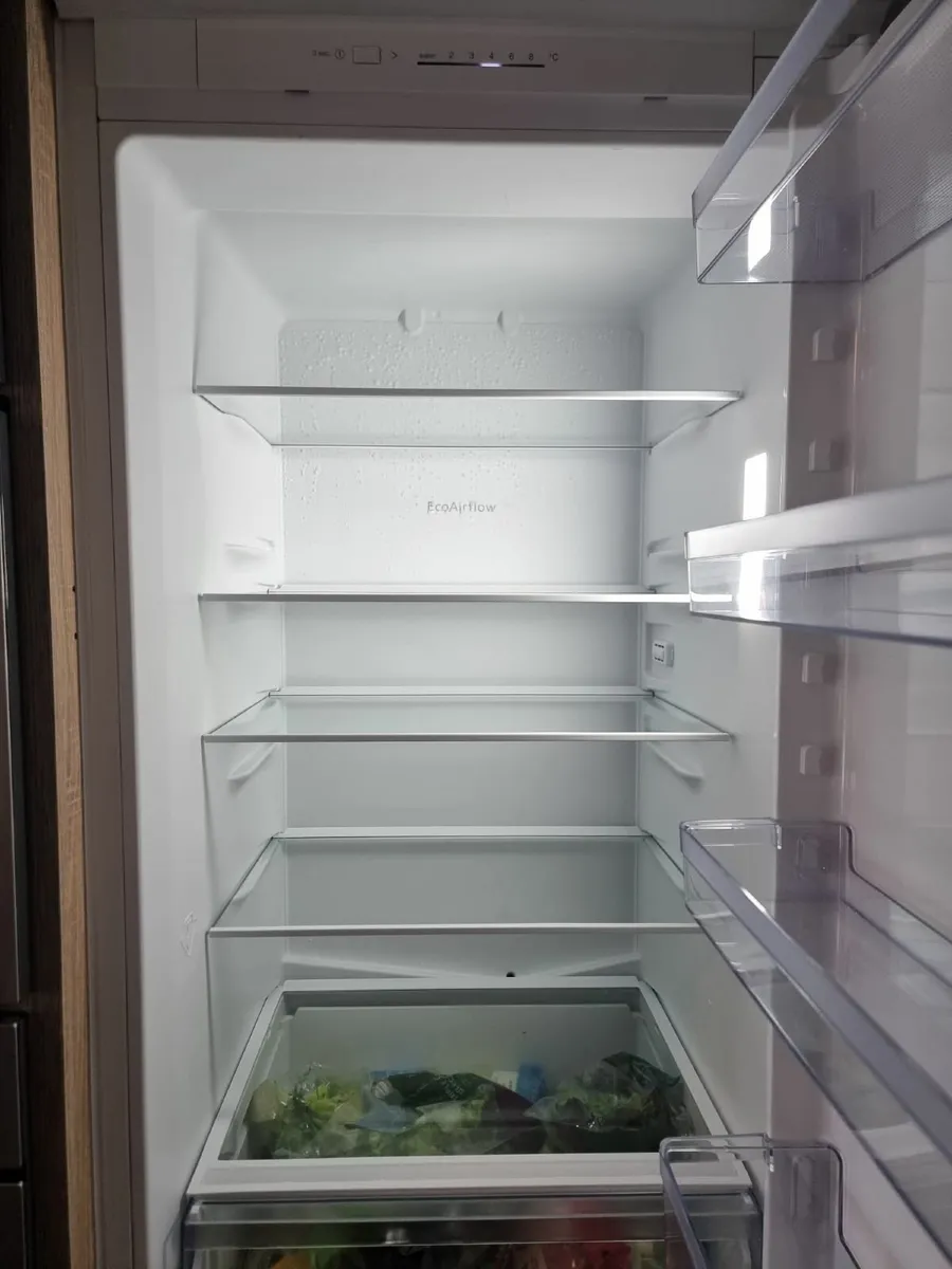 Neff Fridge Freezer as New - Image 2