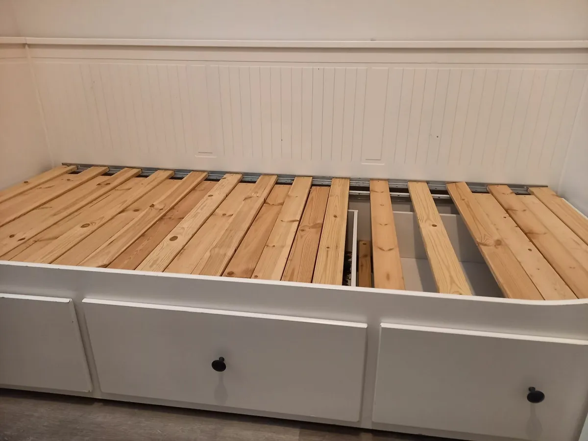 IKEA day bed 3 drawers - Image 2