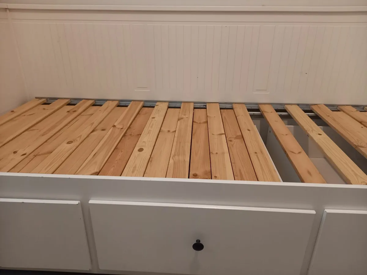 IKEA day bed 3 drawers - Image 4
