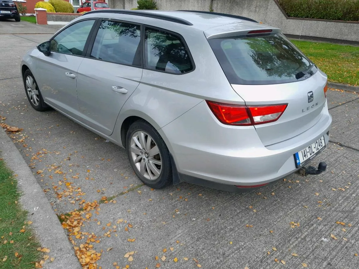 SEAT LEON - Image 4