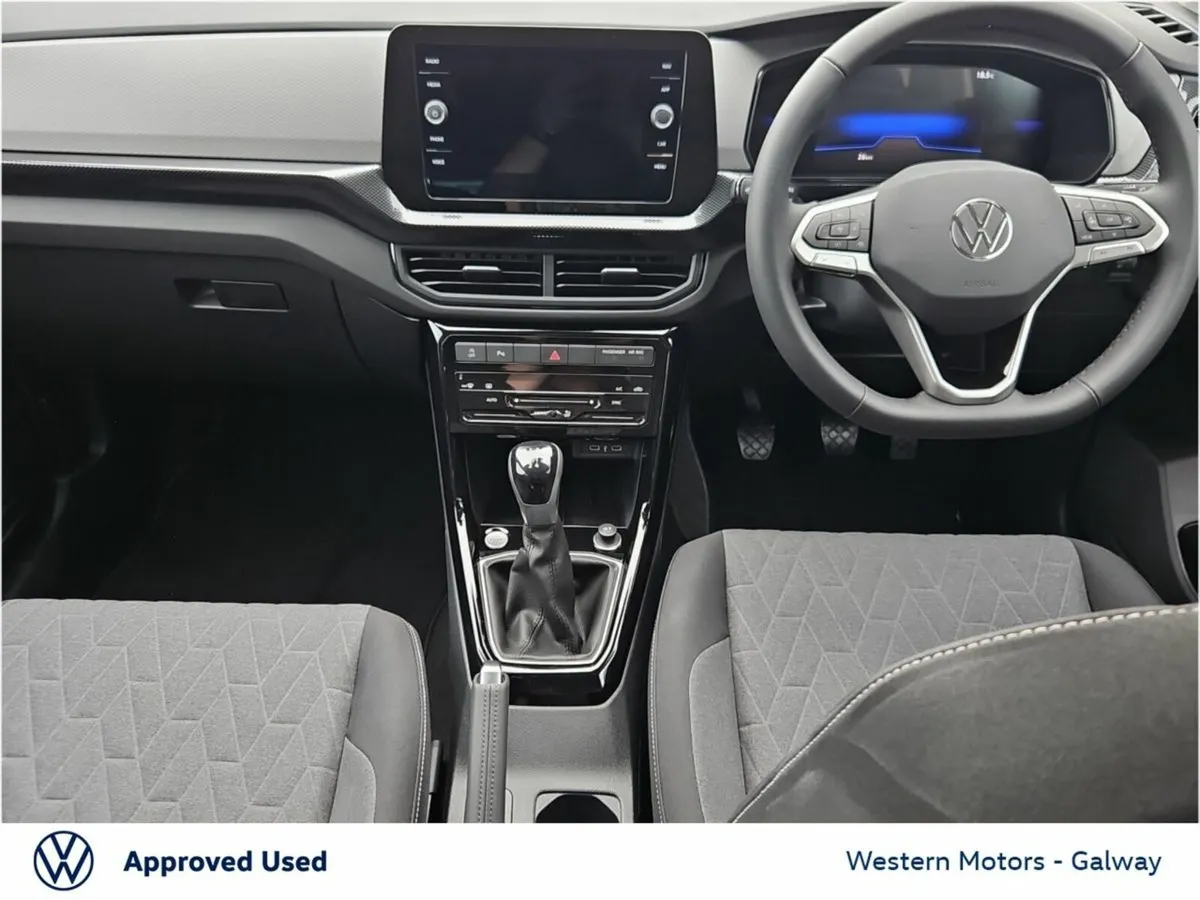 Volkswagen T-Cross T-CROSS Edition 75 - Reversing - Image 2