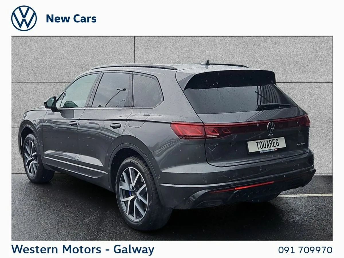 Volkswagen Touareg  R  eHybrid, Fully loaded, fact - Image 3