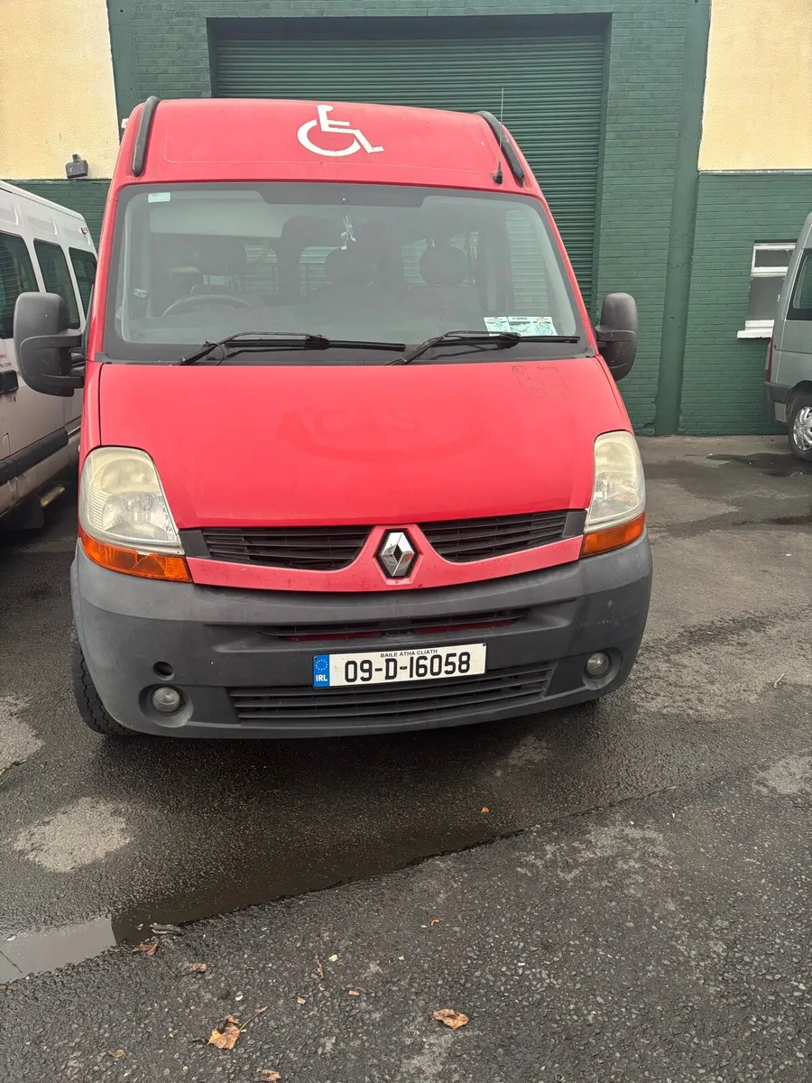 Wheelchair Accessible Bus - Image 3
