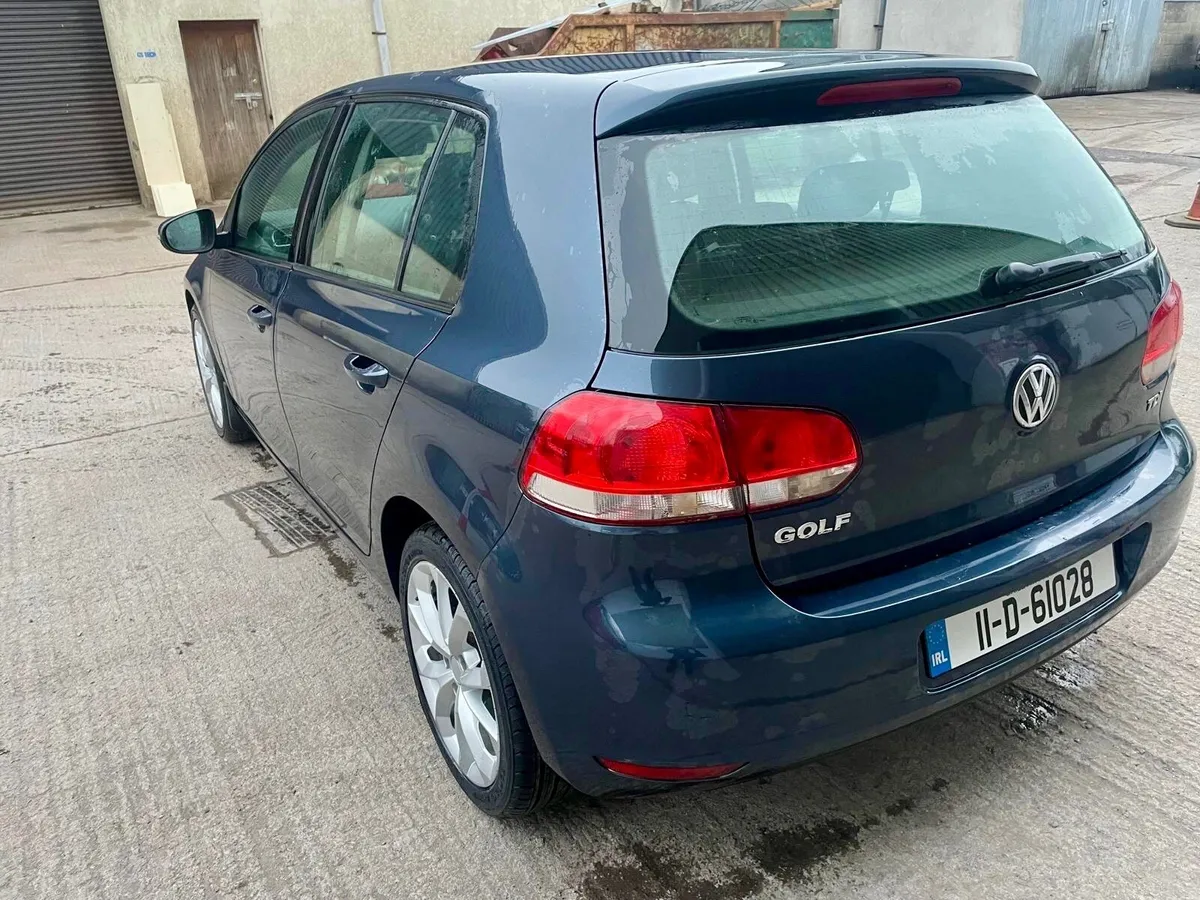 Volkswagen Golf 2011 - Image 3