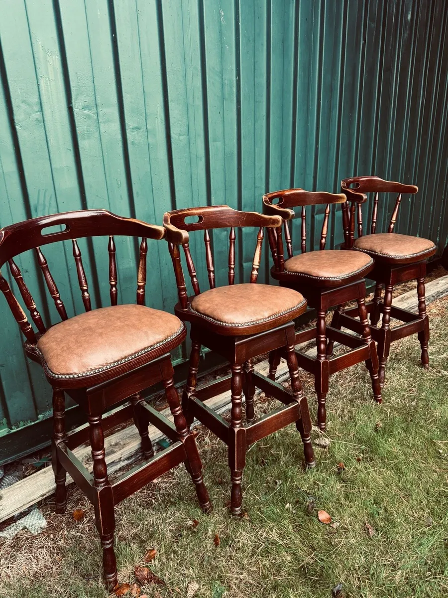 Bar stools - Image 1