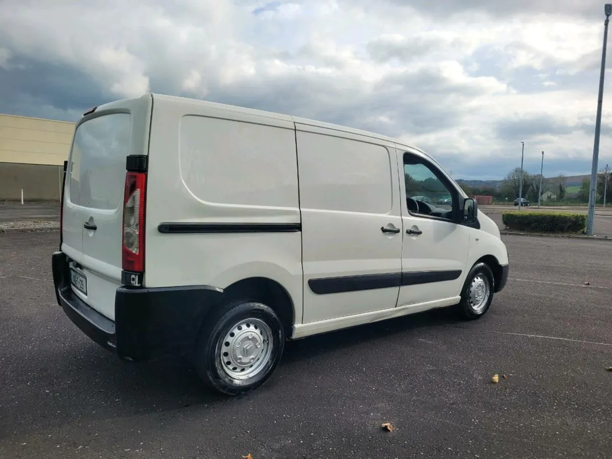 142 CITROËN DISPATCH 3 SEATER TAXED/CVRT. - Image 2