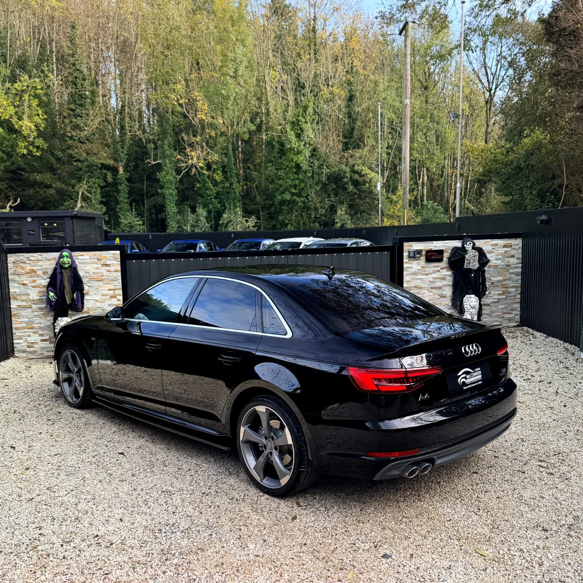 2016 (161) Audi A4 S-LINE QUATTRO (4WD) 190BHP - Image 3