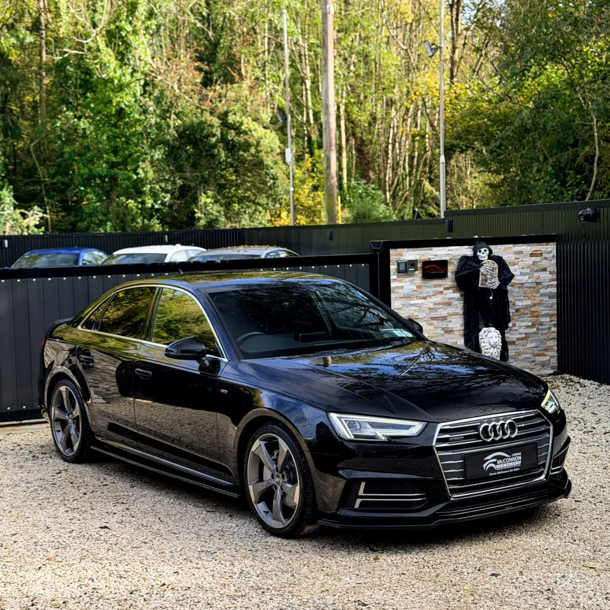 2016 (161) Audi A4 S-LINE QUATTRO (4WD) 190BHP - Image 1