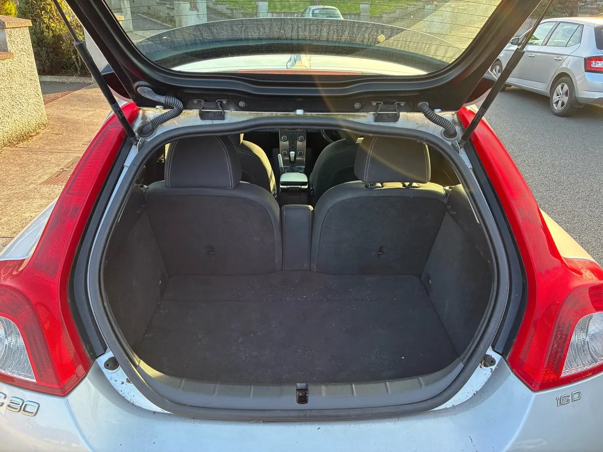 Volvo C30 R-Design - Image 3