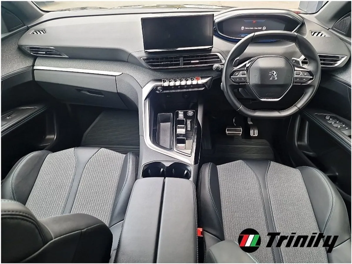 Peugeot 3008 Low Low Km s 1.5 Bluehdi 130BHP Auto - Image 2
