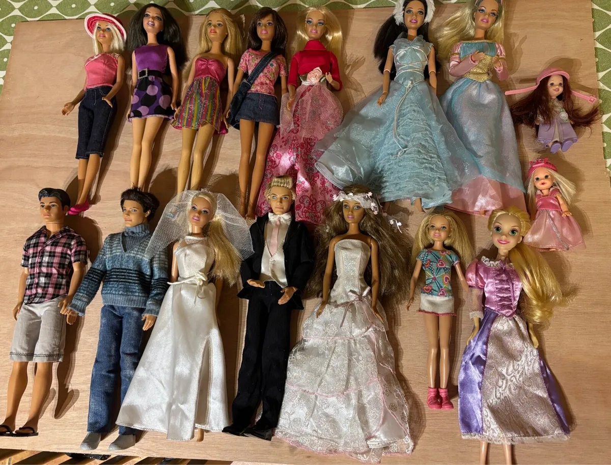 Beautiful Barbie Doll Collection - Image 1