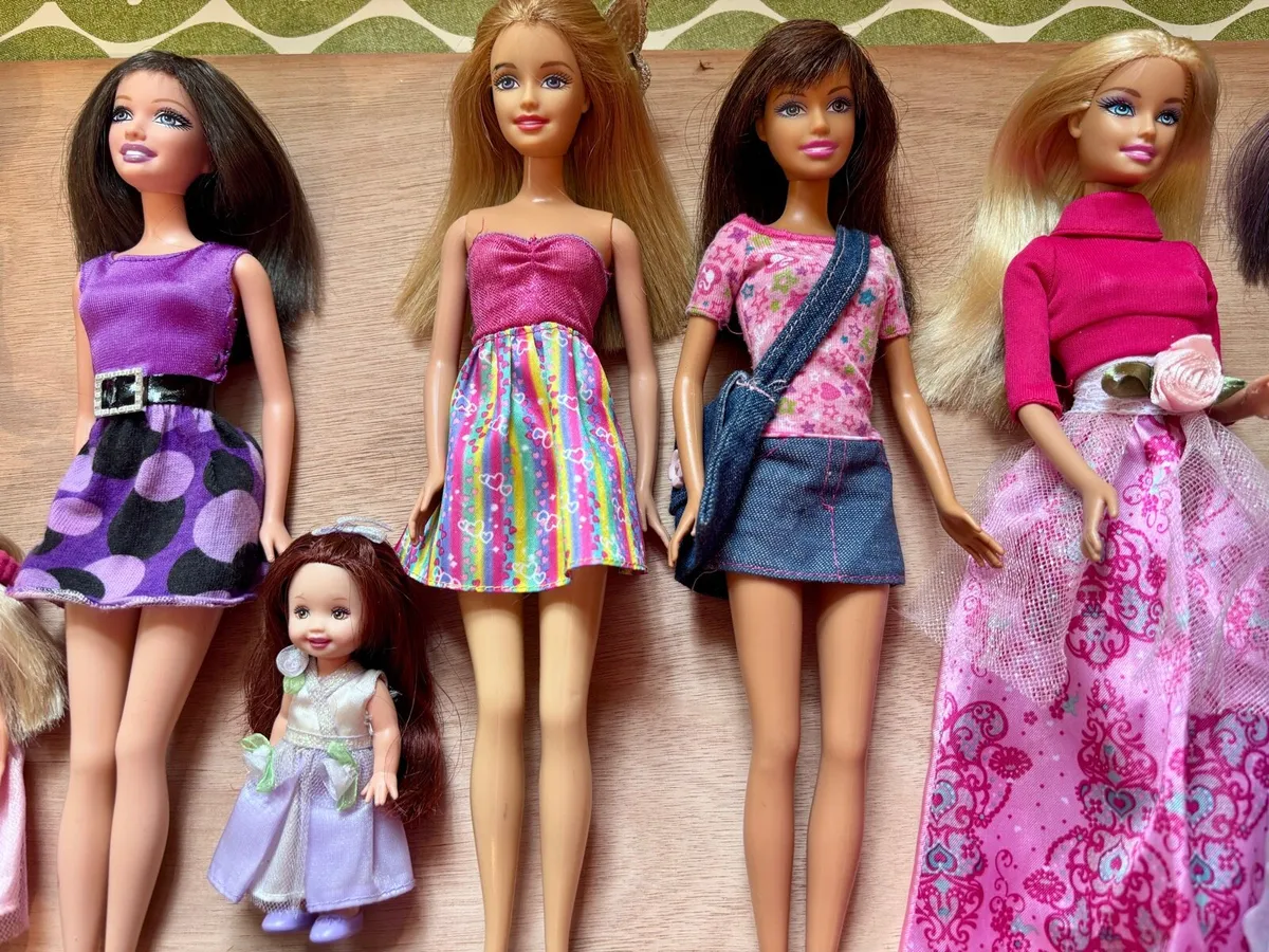 Beautiful Barbie Doll Collection - Image 3