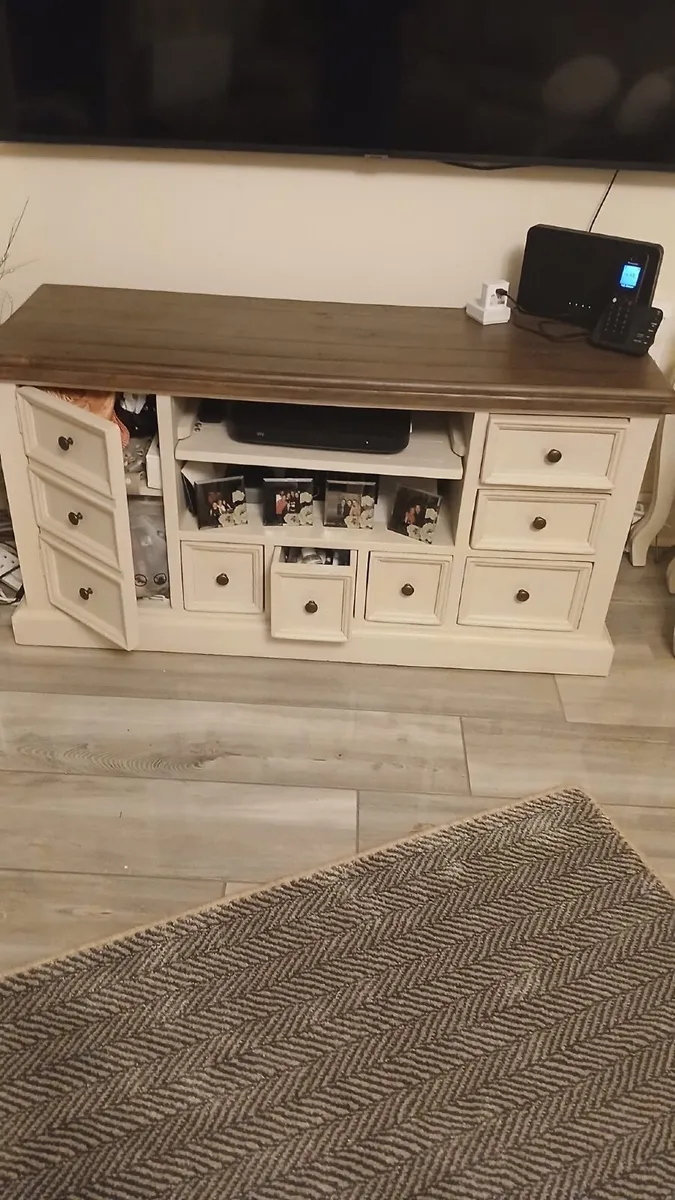 Furniture - Image 4