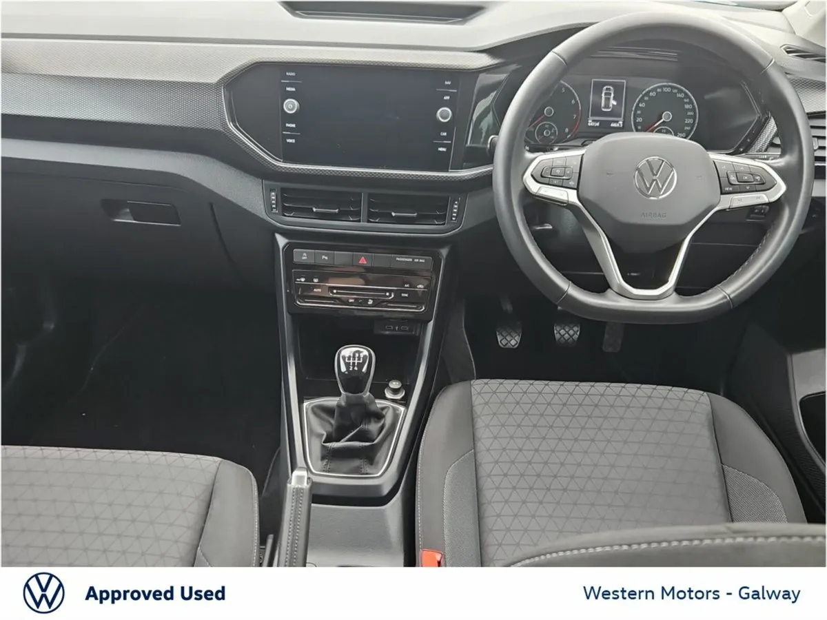 Volkswagen T-Cross Life 1.0 TSI 95HP - Image 2