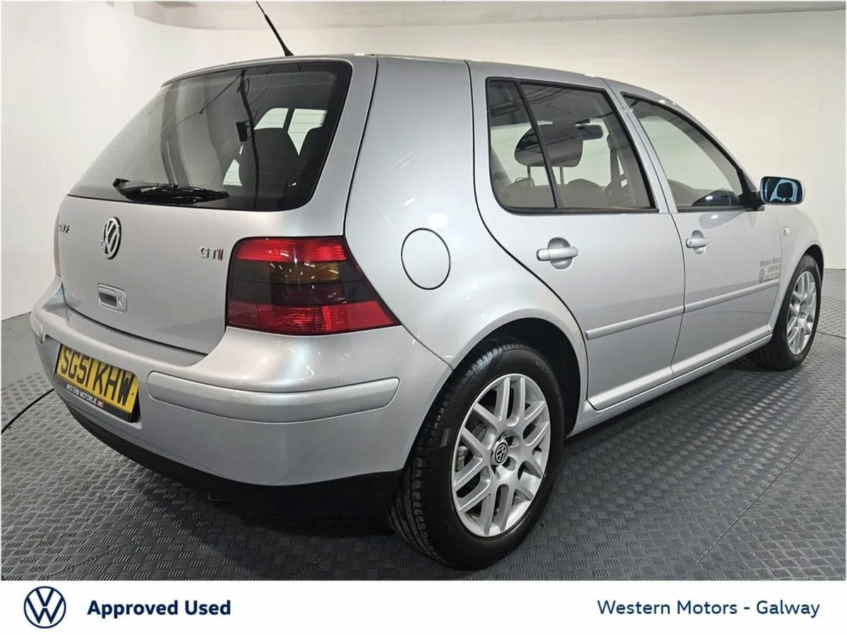 Volkswagen Golf Golf Gti Turbo  GTi 1.8 T  1.8 T 2 - Image 2