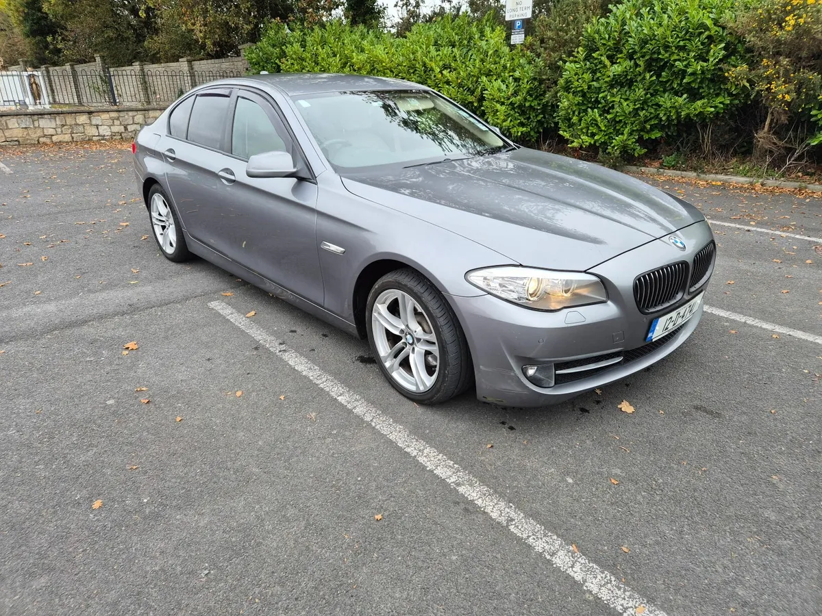 BMW 5-Series 2012 - Image 1