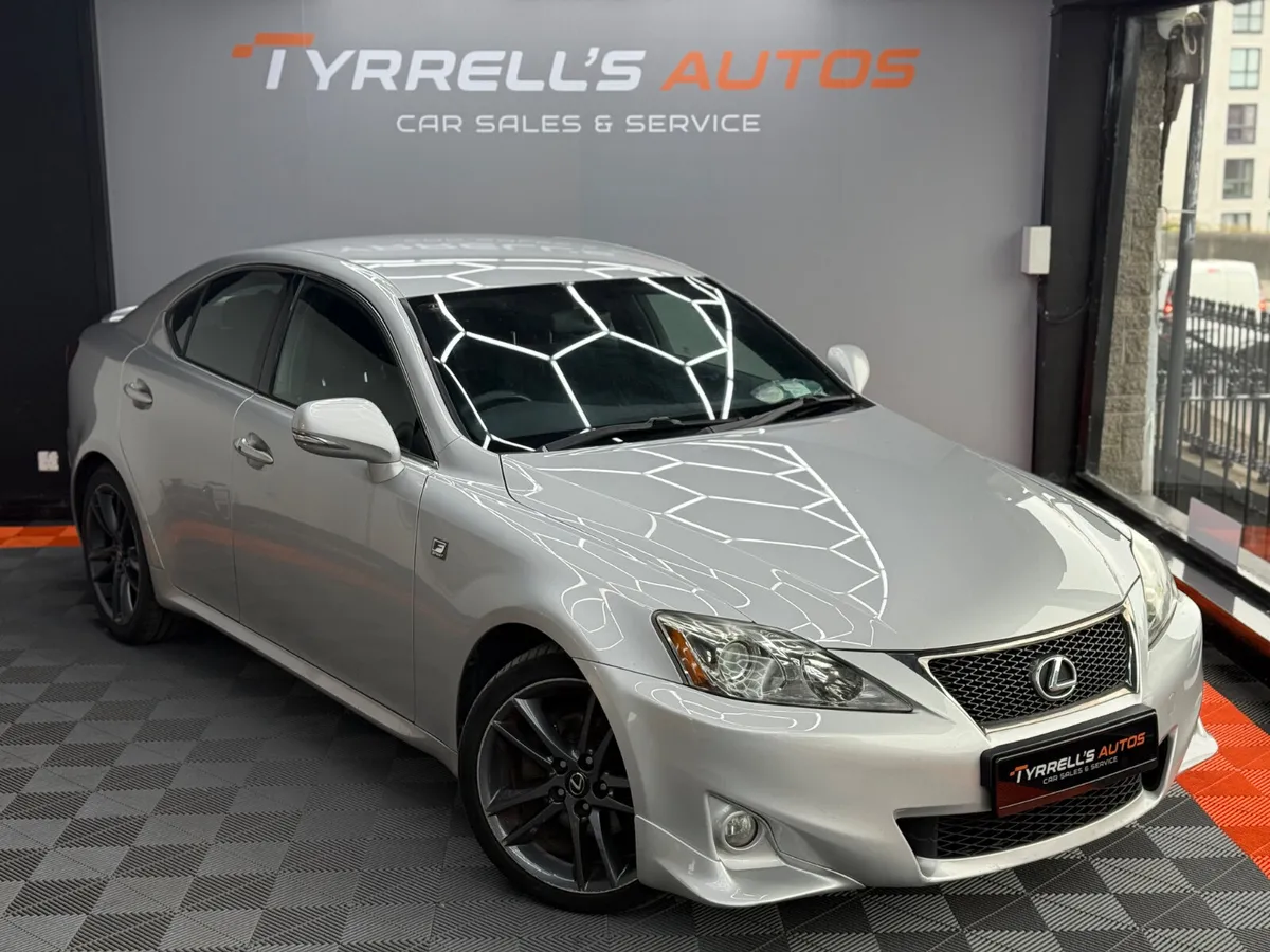 Lexus IS 200D F-SPORT "NEW NCT" 2011 - Image 1