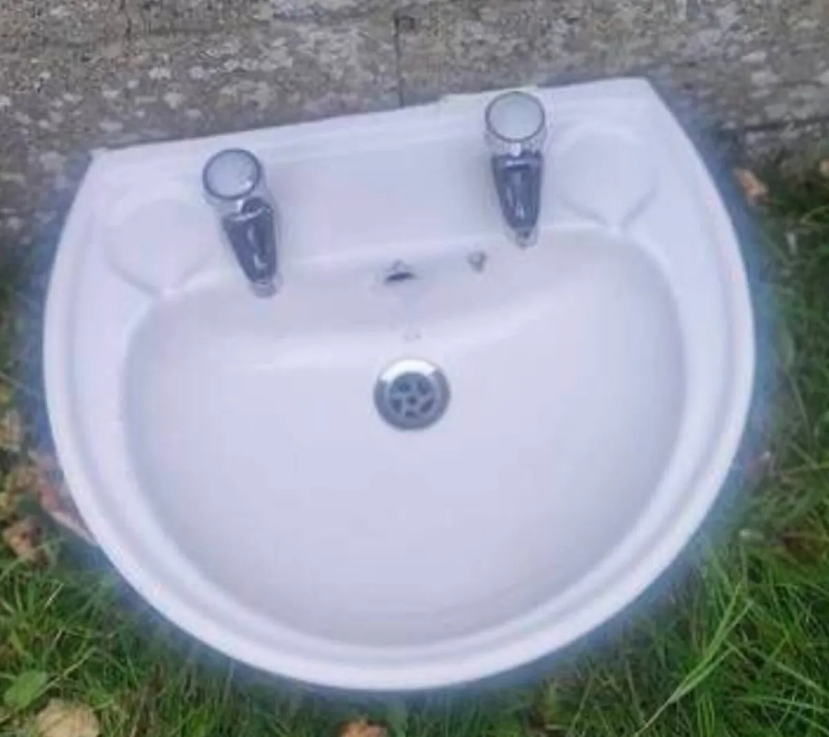 Sink - Image 1