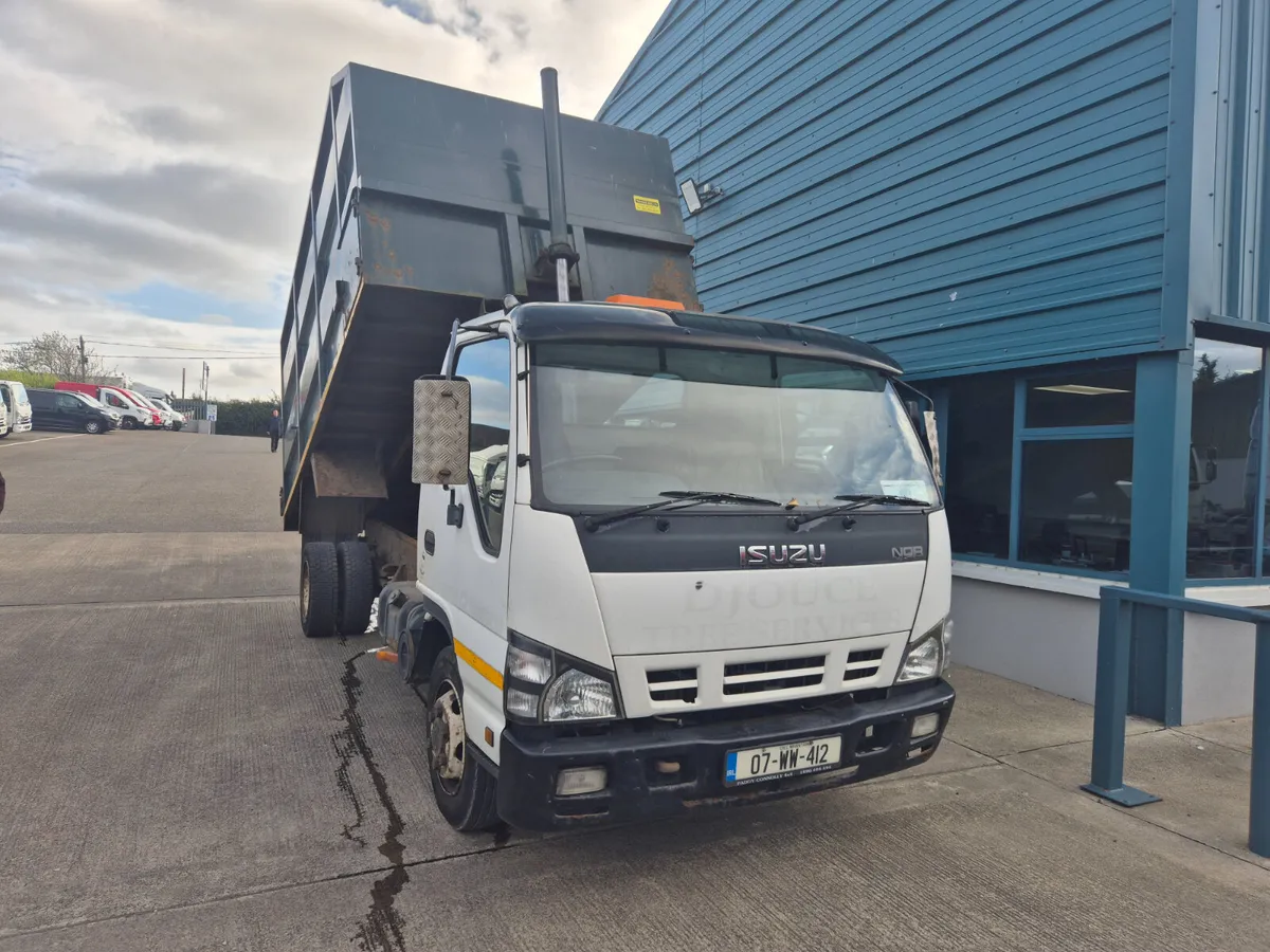 2007 ISUZU NQR MULCH TIPPER - Image 2