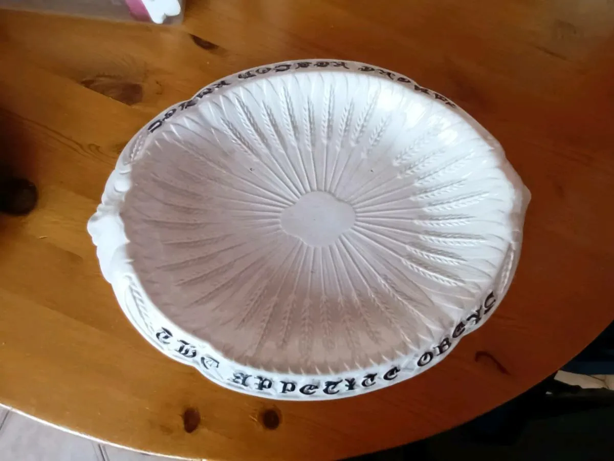 Antique  Ceramic  Bread Dish with inscription. - Image 4