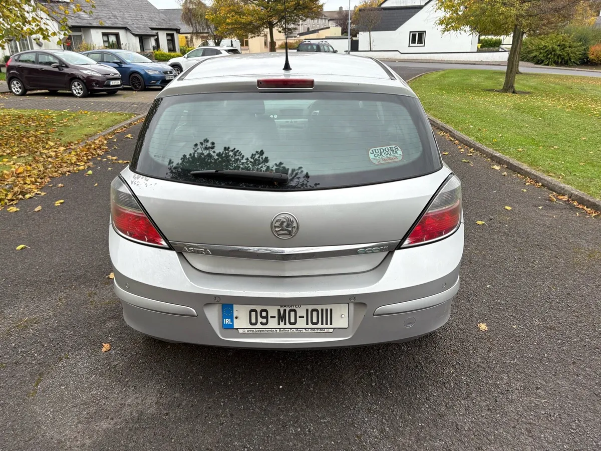 2009 Vauxhall Astra 1.7Diesel NCT 04,26 Tax 04,26 - Image 2