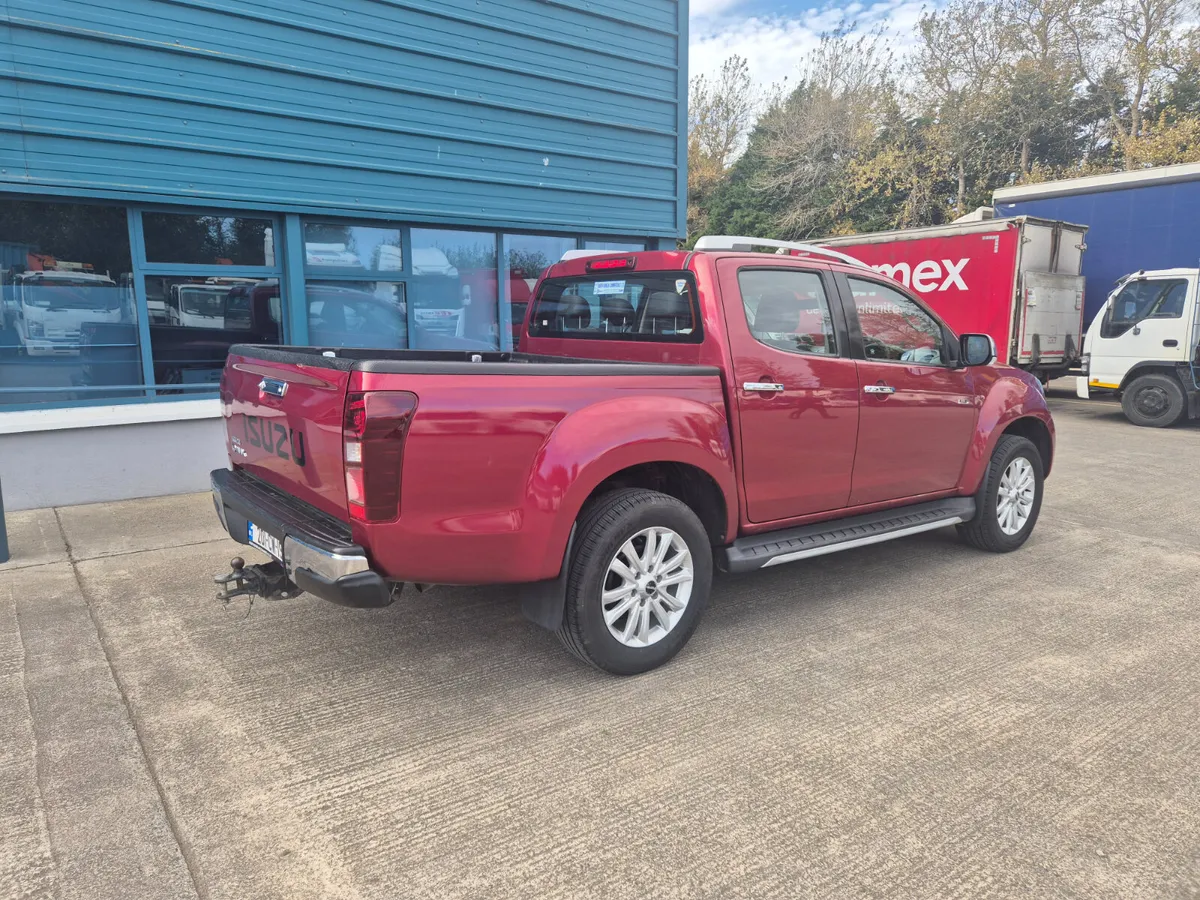 2020 ISUZU D-MAX - Image 2