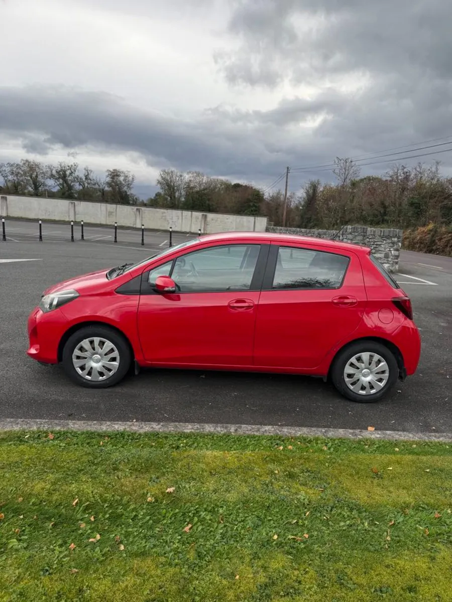 Toyota Yaris 2014 - Image 4