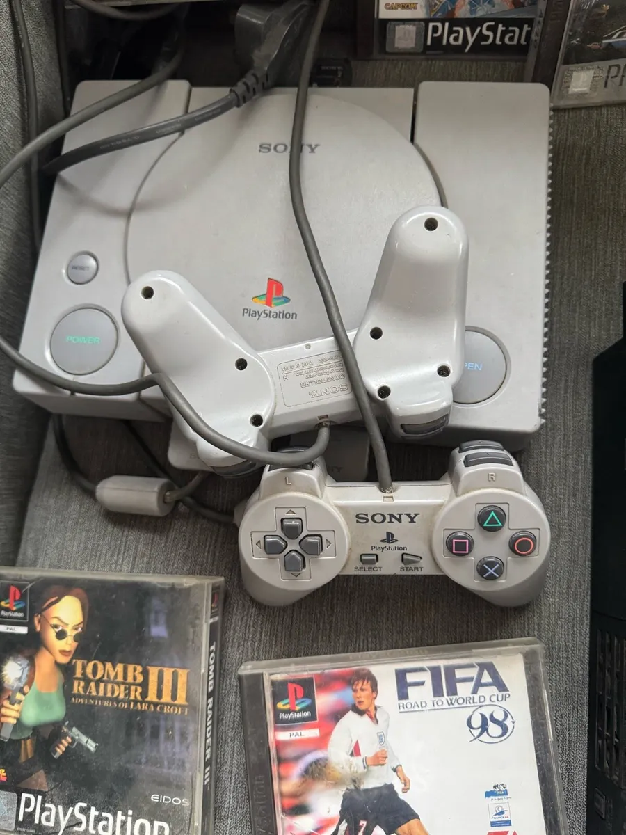 PS1 and PS2 plus games - Image 3