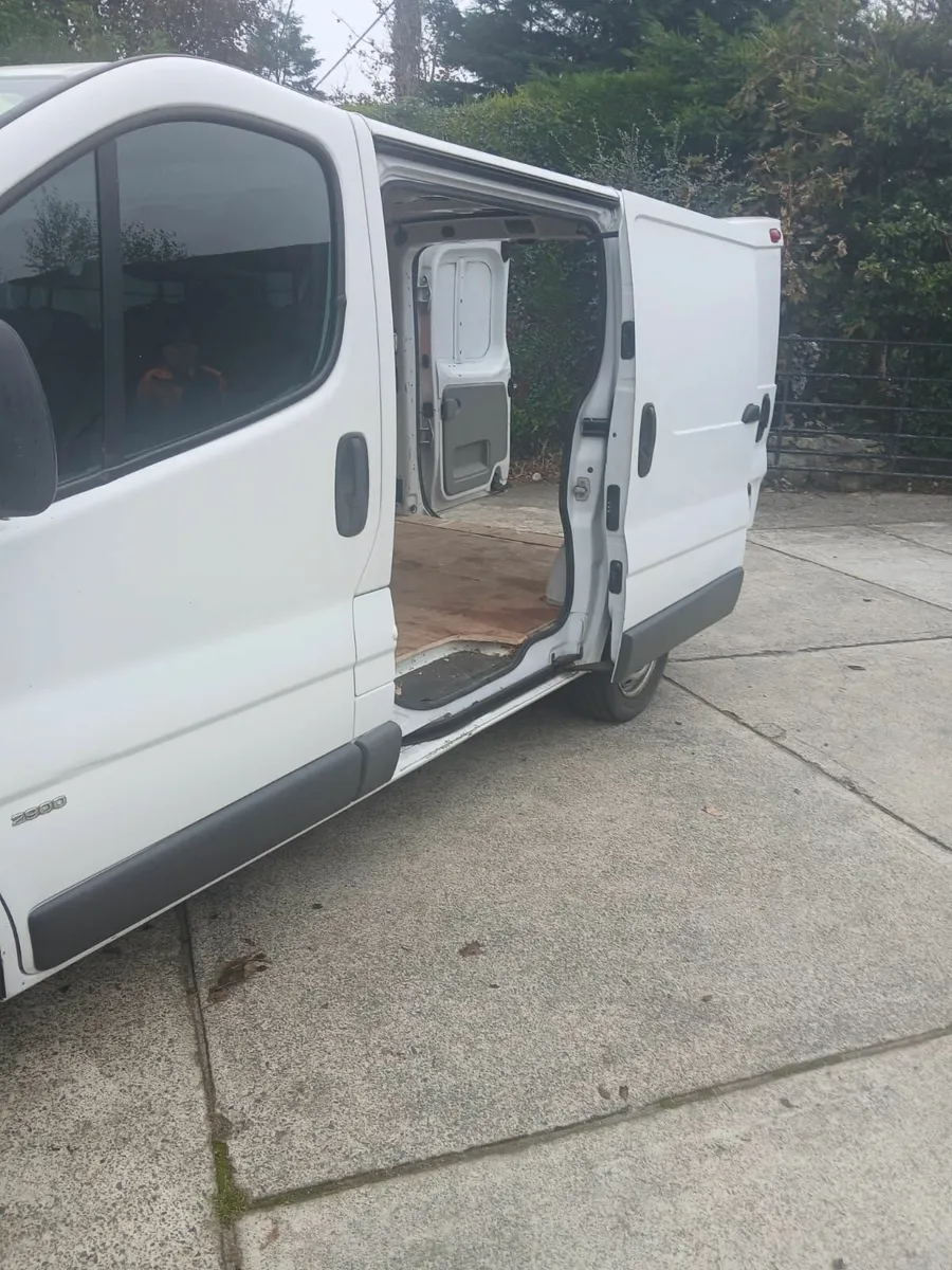 Opel Vivaro 2008 - Image 3