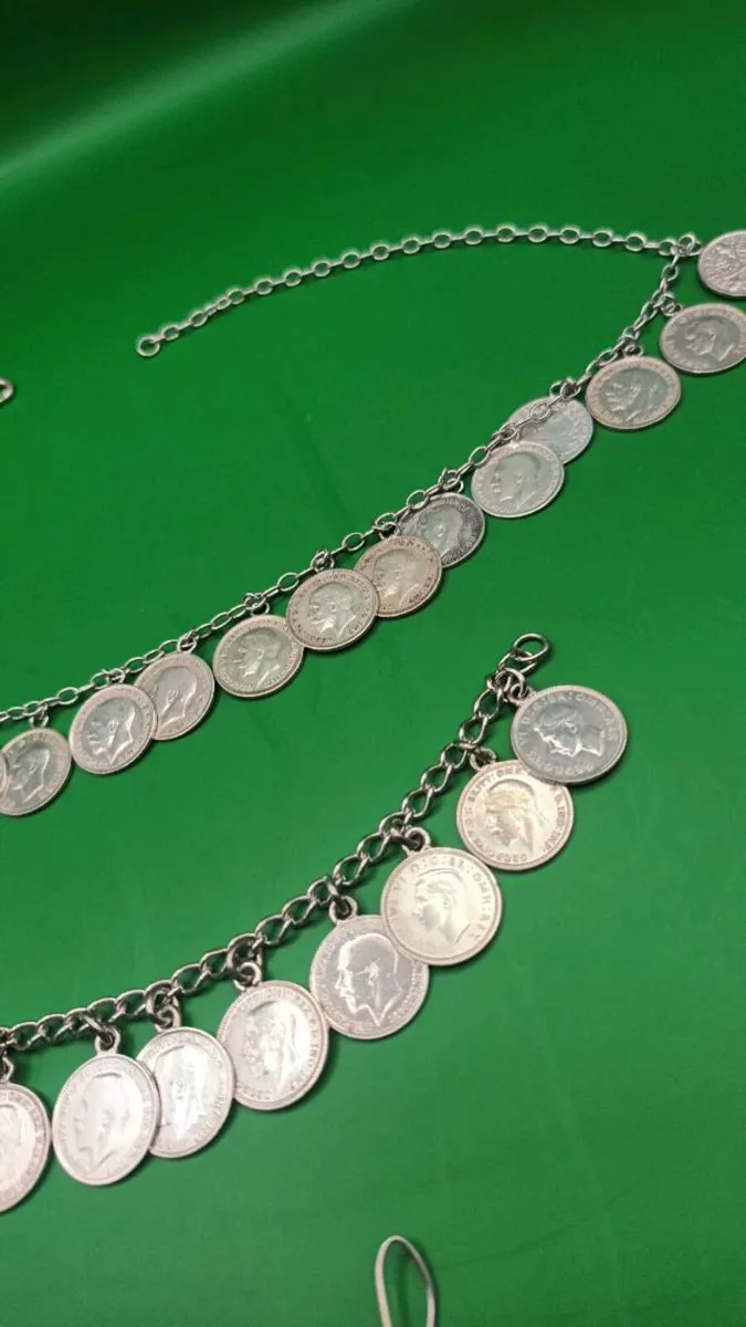 Antique silver necklace, bracelet, earrings - Image 3