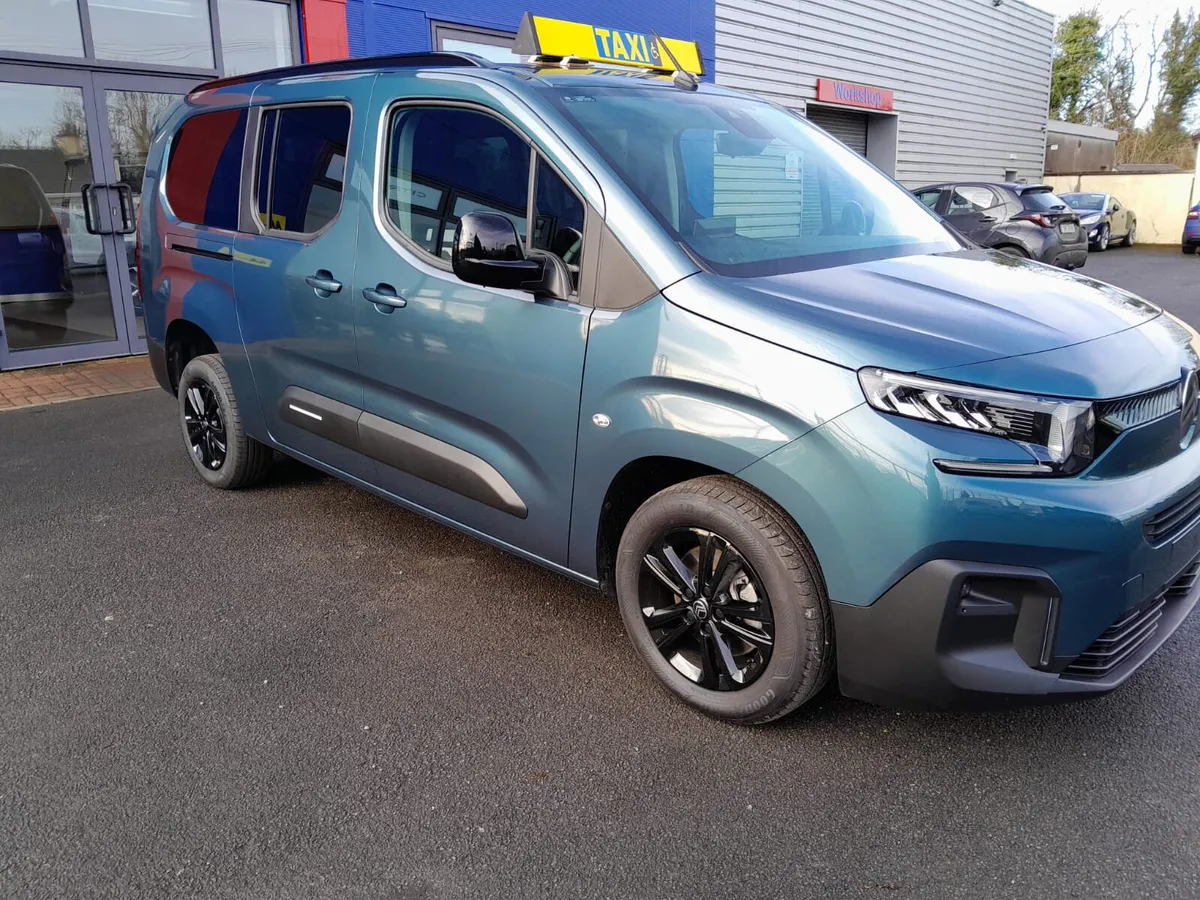 Wheelchair Taxi Citroën Berlingo Order 261 NOW!!! - Image 4