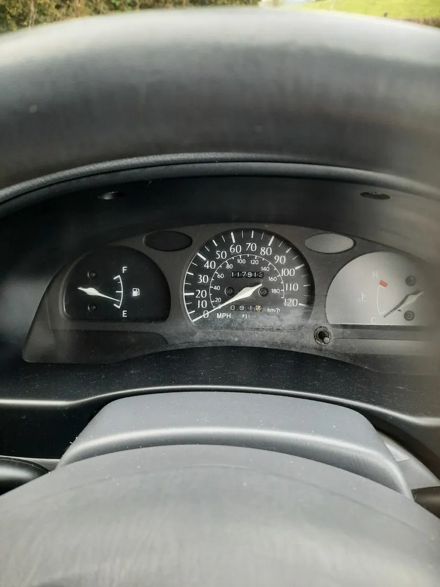 Toyota Starlet 1998 - Image 2