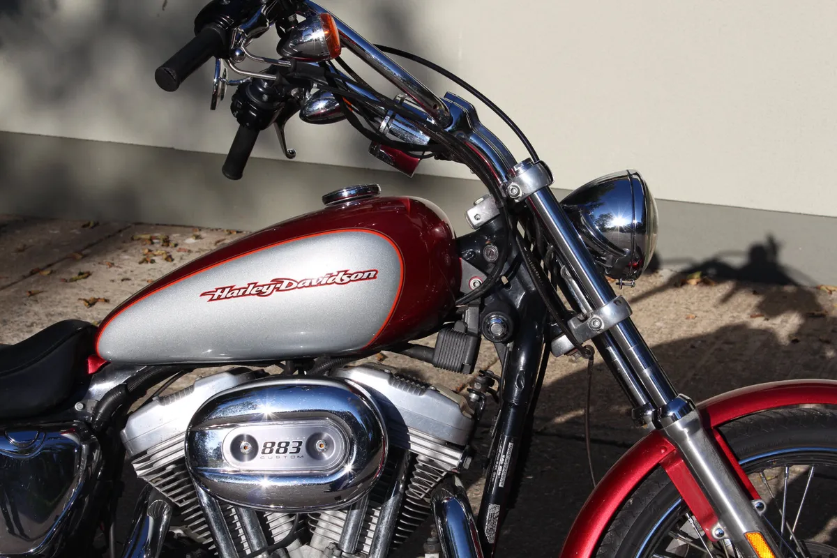 Nice Harley 883 Sportster - Image 3